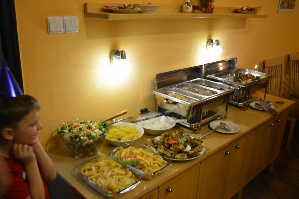 Penzion Ekosport Hotel Stachy Bagian luar foto